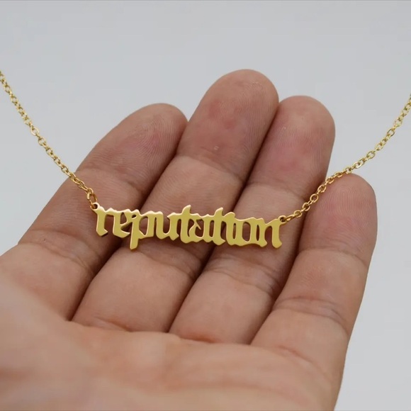 Stainless steel gold plated Taylor Swift Theme Necklace - Picture 5 of 6